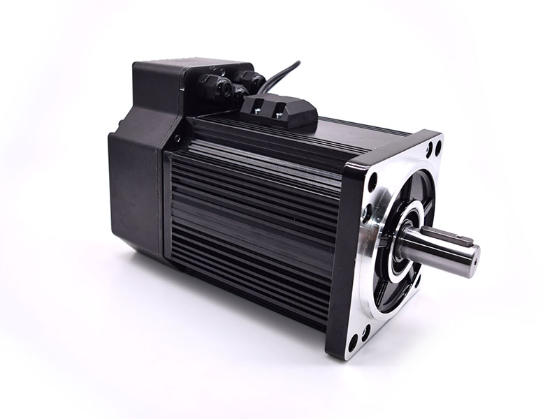 驅控一體伺服電機